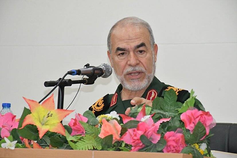 هادیان سیاسی نقش مهمی در بصیرت افزایی دارند