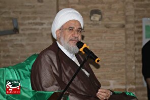انتخاب رهبر معظم انقلاب در شرایط حساس آن دوران بدون عنایت الهی ممکن نبود