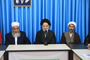 شیعه و اهل سنت با تکیه بر مشترکات اسلامی و آموزه‌های قرآن کریم، اجازه سوءاستفاده و نفوذ را به دشمنان ندهند