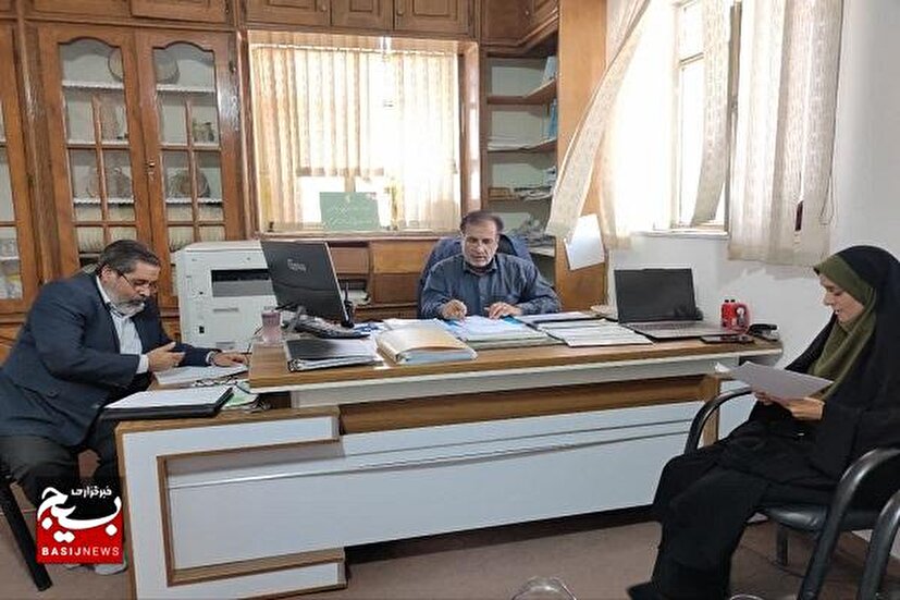 بازدید بازرسان استان از فعالیت‌ های بسیج محلات زاهدان