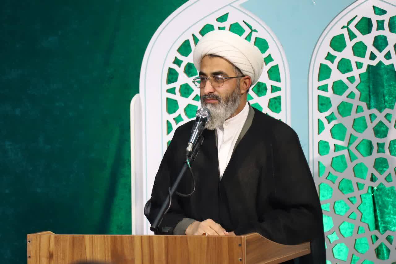 با حکم نماینده ولی‌فقیه در استان و امام جمعه سمنان؛ حجت‌الاسلام والمسلمین «ابراهیم قاسمپور» امام جمعه موقت شهرستان سمنان شد