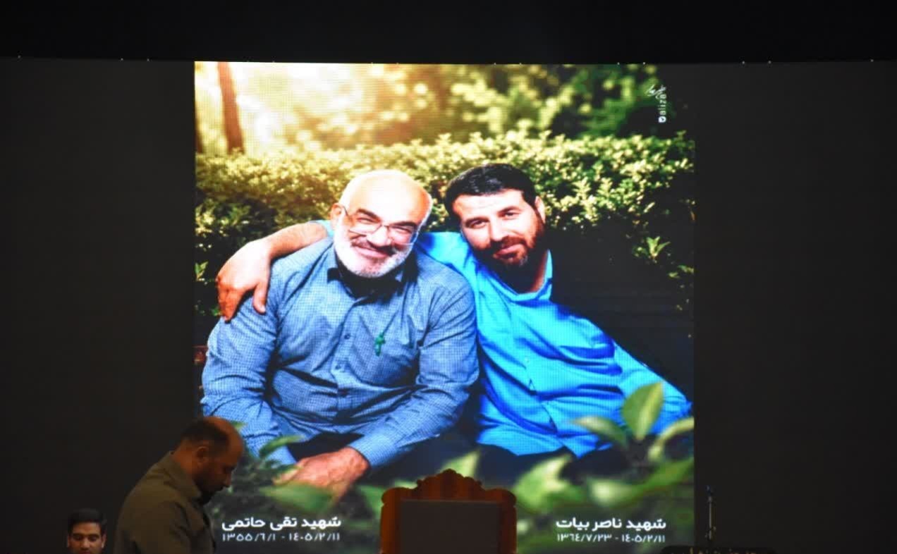 مراسم اربعین شهدای تخریب زنجان برگزار شد