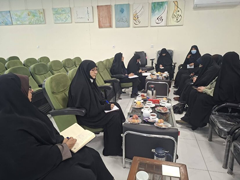 دومین جلسه گروه زن و خانواده برگزار شد؛ تأکید بر ارتقای بانوان با رویکرد مبانی محتوایی