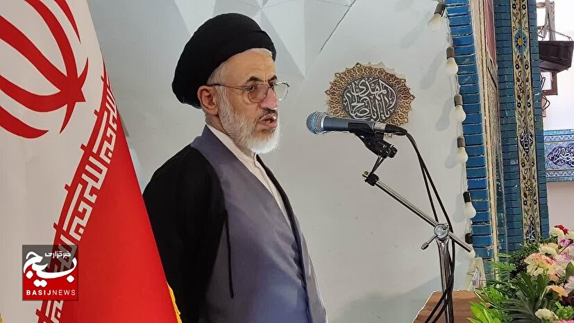 تبعیت از ولایت فقیه، زمینه ساز عزت و اقتدار روزافزون جمهوری اسلامی ایران