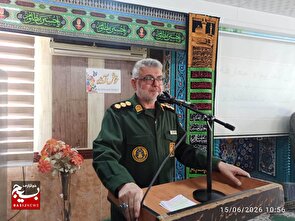 وحدت در سایه پرچم جمهوری اسلامی و برای مقابله با عملیات‌های روانی دشمن ضروری است 