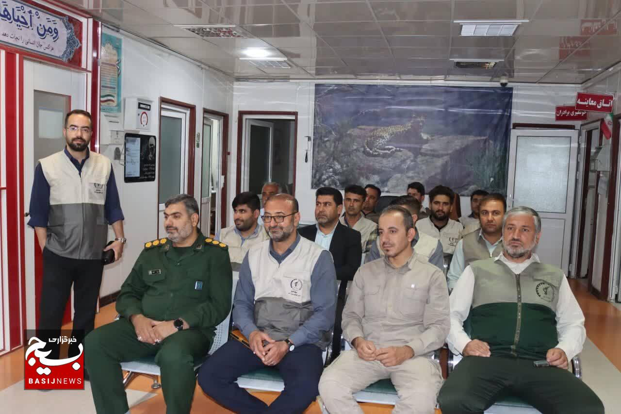 اقدام جهادی کارکنان بسیج سازندگی سپاه فتح کهگیلویه و بویراحمد در طرح اهدای خون اقدام جهادی کارکنان بسیج سازندگی سپاه فتح کهگیلویه و بویراحمد در طرح اهدای خون