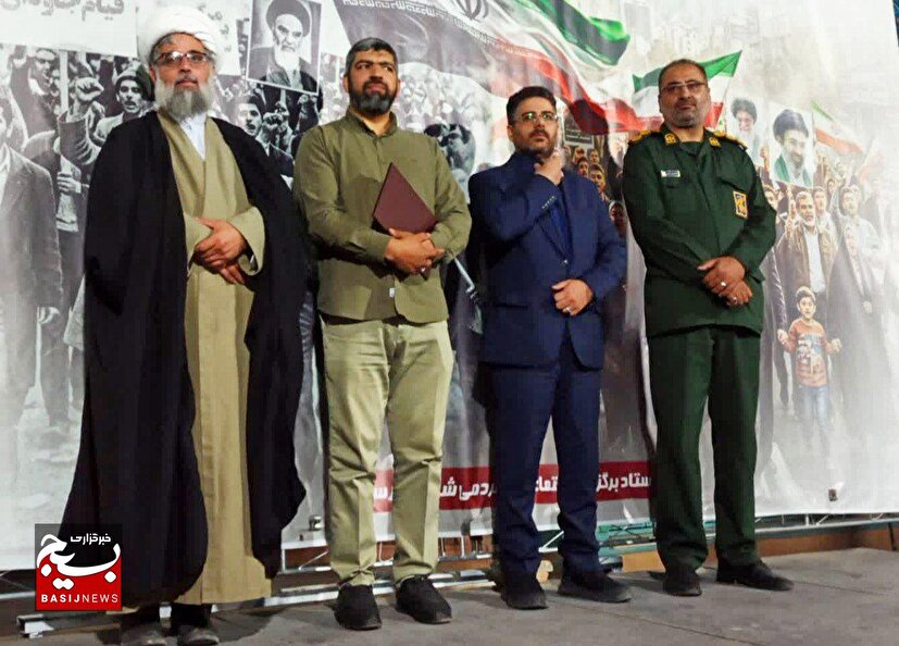 ملت ایران، ملت «هیهات من الذله» است
