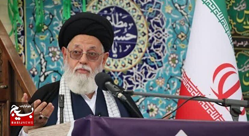 دشمن باید اراده ملت ایران را بپذیرد/مقاومت ملت ایران با مذاکره یا فشار از بین نمی‌رود