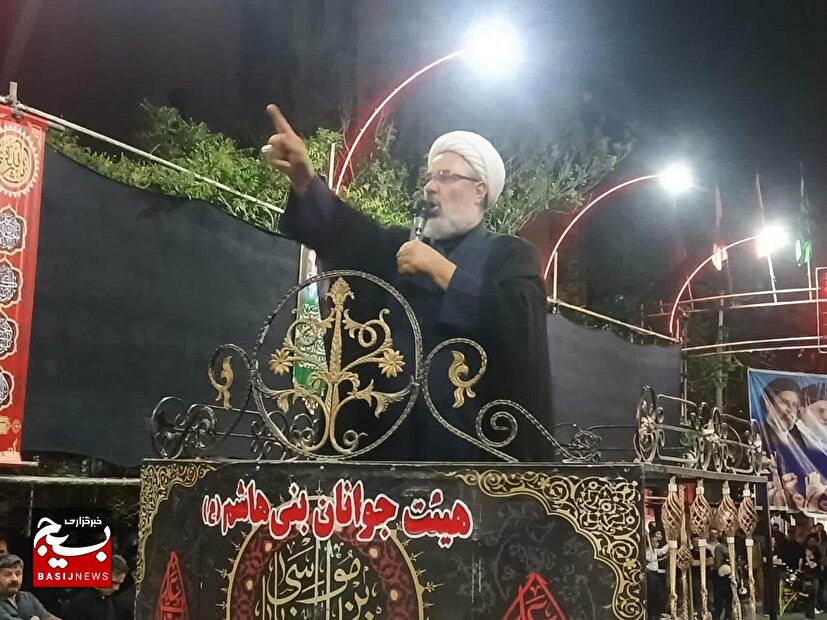 آمریکا از  حرکت عاشورایی مردم ایران شکست خورد