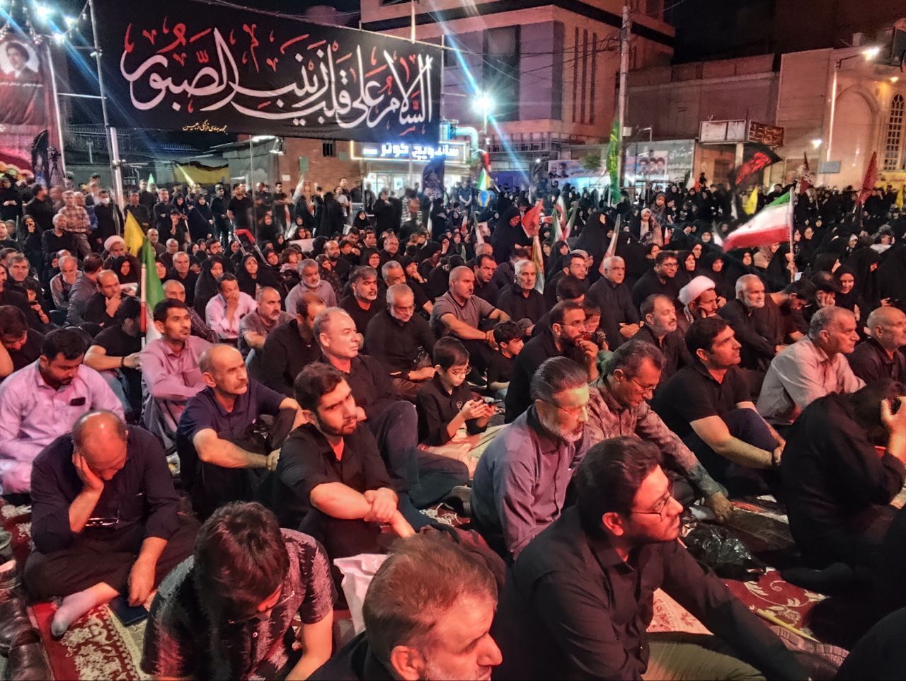 اشک‌ها و حماسه در شب سوم محرم؛ کرمان یک‌صدا «یا حسین» گفت