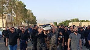 مادر سردار شهید محمد رفیع رفیعیان بهابادی به فرزند شهیدش پیوست