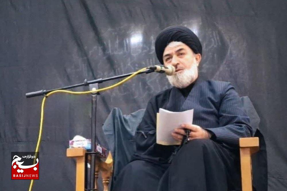 انتخاب نام نیک ، حق مسلم فرزندان بر والدین است.