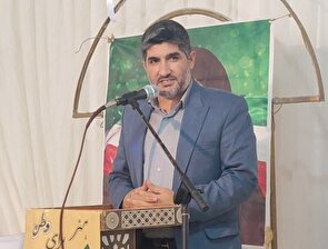 هنرمندان راویان حماسه و حافظان هویت ملی برای نسل‌های آینده هستند