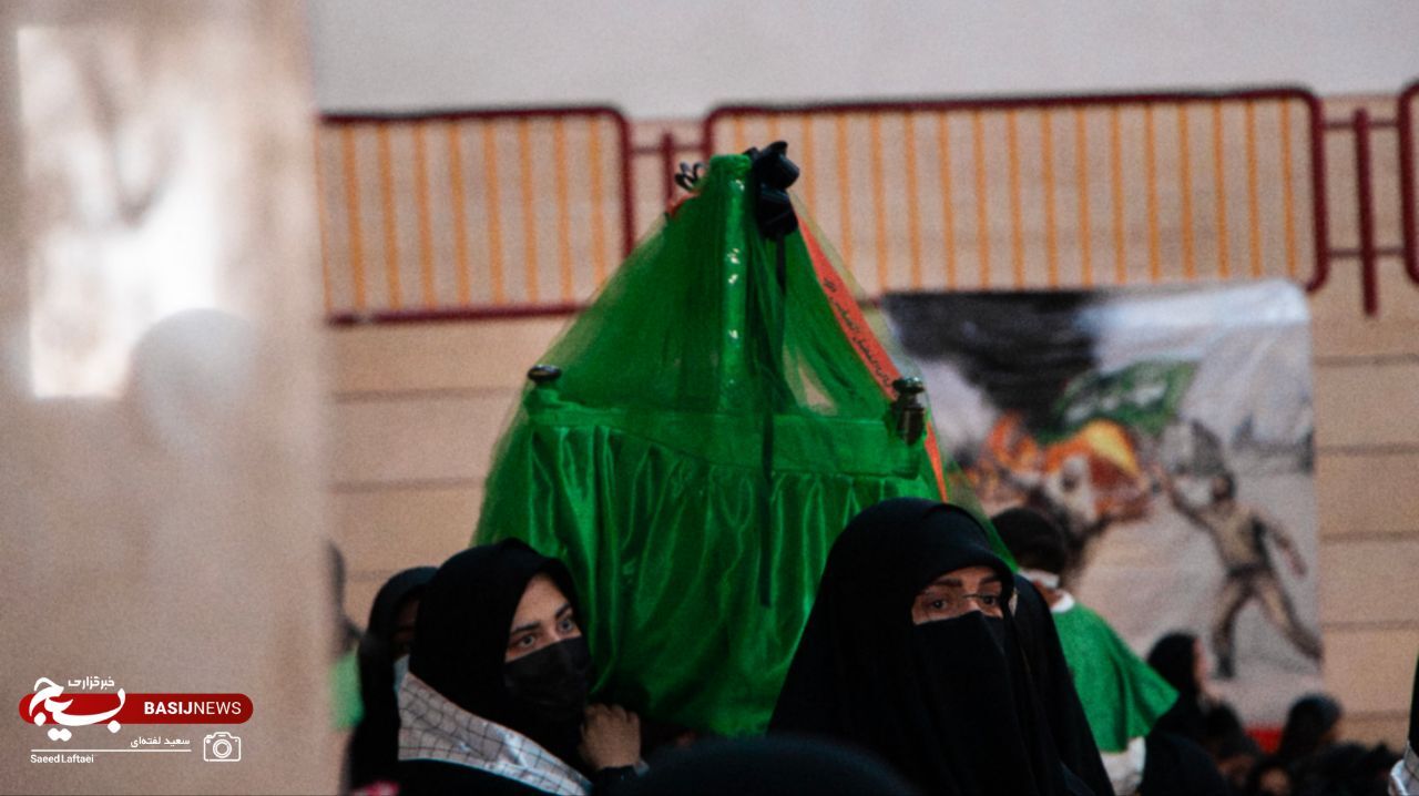 مادران حسینی در سوگ علی‌اصغر (ع) و یاد کودکان شهید رمضان