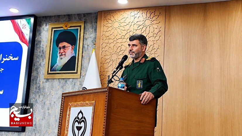 هر قدرتی در برابر خدا صفر می‌شود