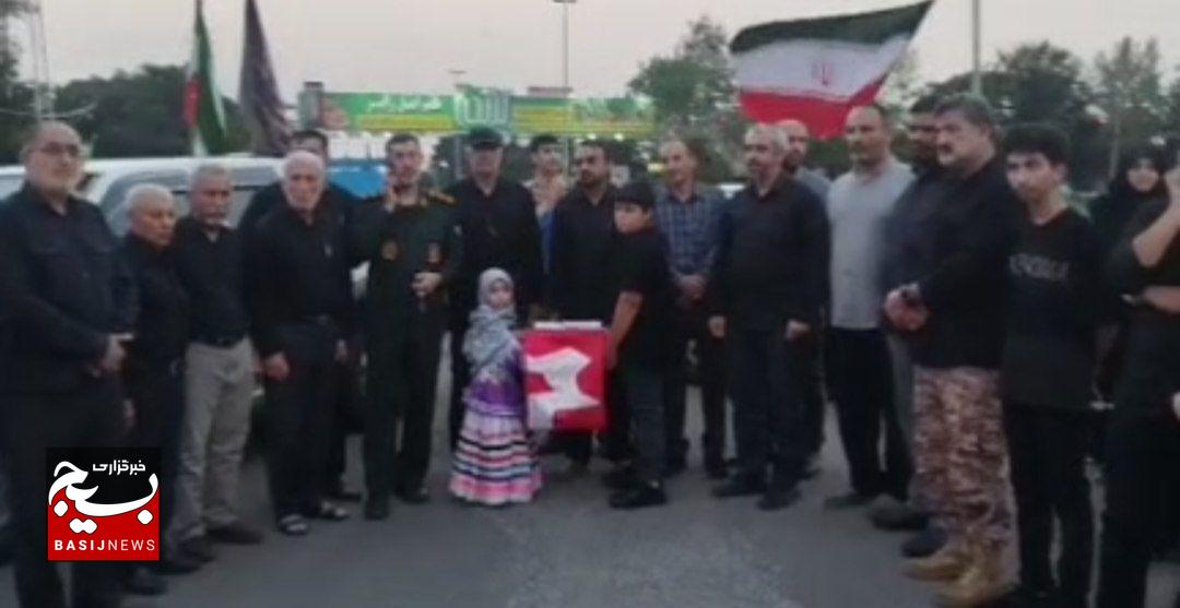 پرچمهای جمهوری اسلامی و امام حسین (ع) در پویش میثاق با ولایت گیلان به اهتزاز درآمد پرچمهای جمهوری اسلامی و امام حسین (ع) در پویش میثاق با ولایت گیلان به اهتزاز درآمد