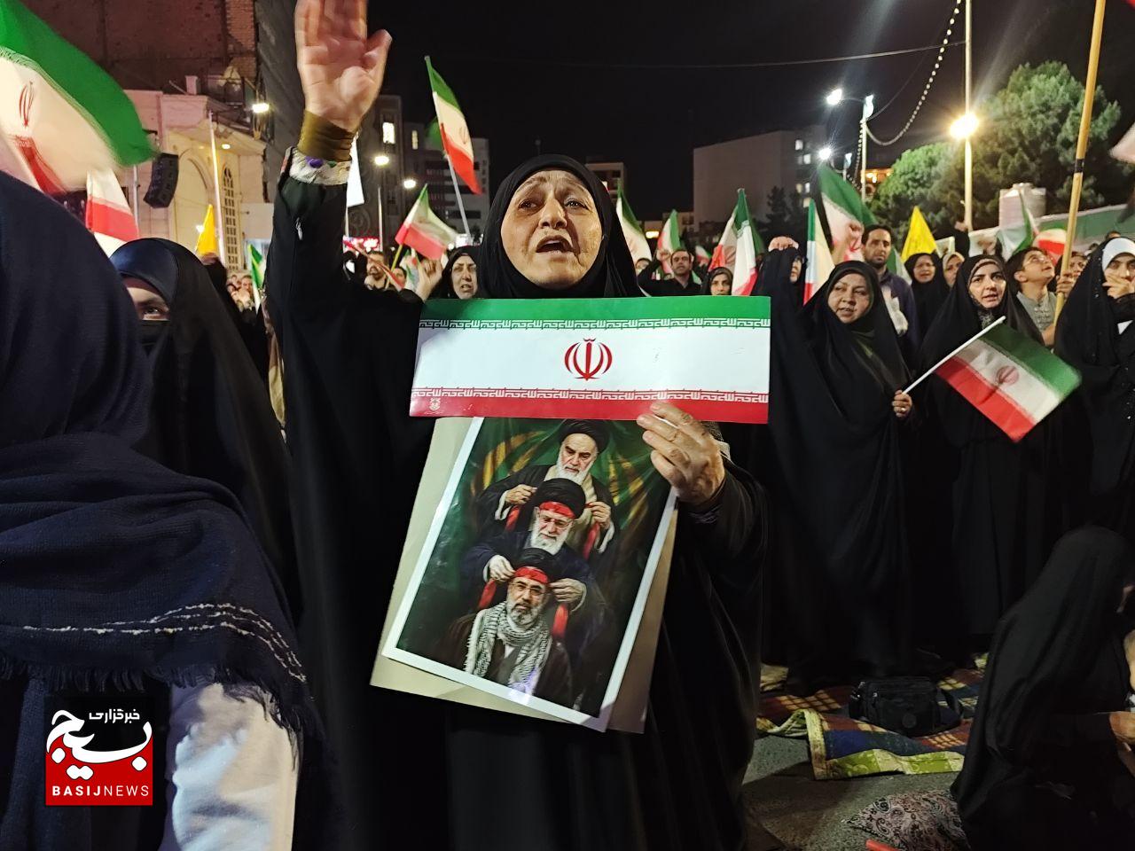 اجتماع  حماسی مردم کرمان در قاب سوم خرداد