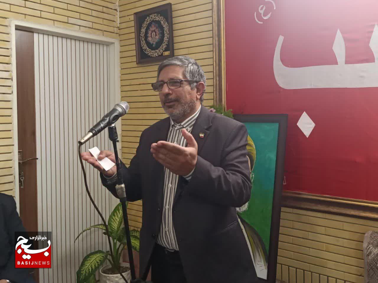 لزوم تئوریزه شدن سیره حکمرانی شهید رئیسی در سرفصل‌های آموزشی 