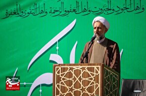 عید سعید قربان عید دل بریدن از دوست داشتنی‌ها در راه خداست/به دشمنان داخلی و خارجی اجازه نفوذ در صف مستحکم خود را ندهیم