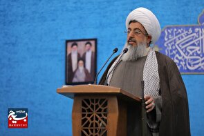هر سخن، توییت و موضعی که وحدت را خدشه‌دار کند، بازی در زمین دشمن است