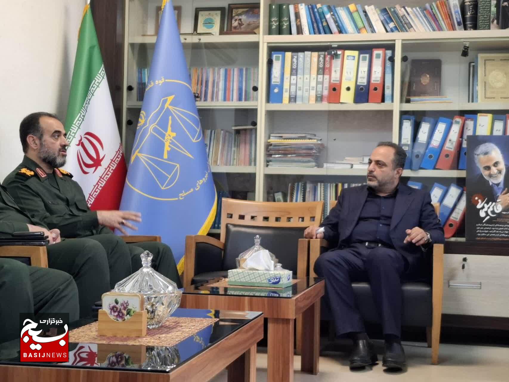 دیدار فرمانده سپاه قدس با مسئولان قضایی استان گیلان 