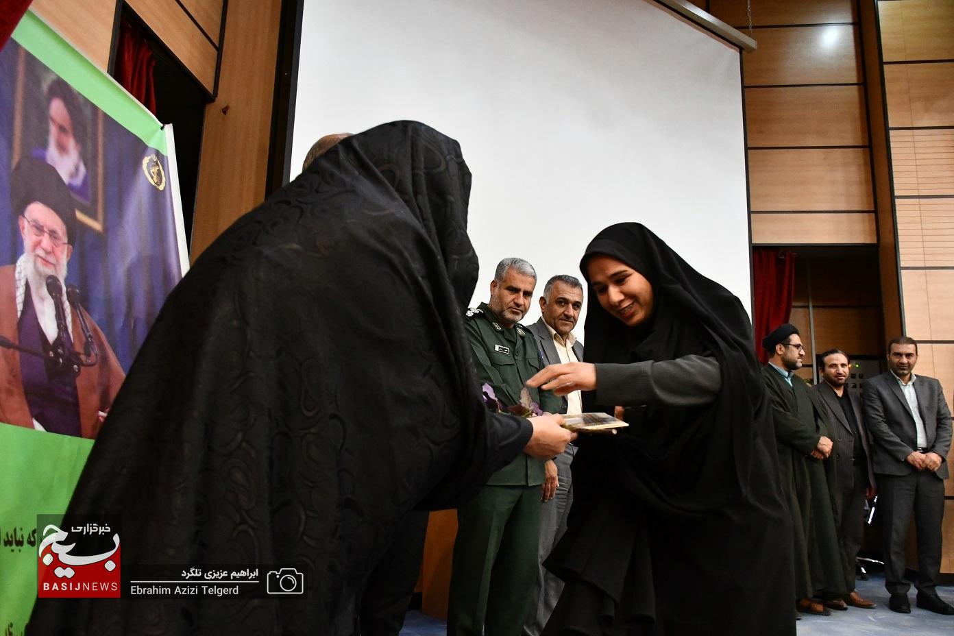 تجلیل از جهادگران عرصه امنیت غذایی در یاسوج تجلیل از جهادگران عرصه امنیت غذایی در یاسوج
