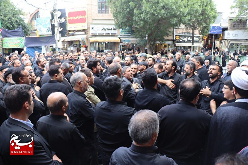 دسته عزاداری هیئت رزمندگان استان اردبیل