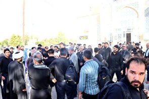 کاروان عاشقان ولایت از بهاباد به قلب پایتخت رسید؛ ۳۰۰ بهابادی در سوگ «قائد شهید امت»