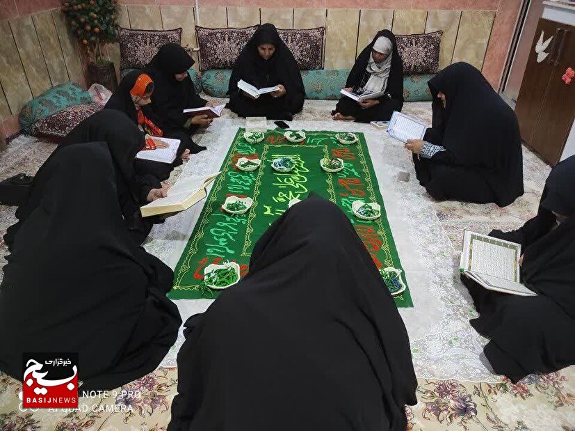 برگزاری مراسم جزءخوانی قرآن کریم و عزاداری به یاد رهبر شهید انقلاب اسلامی و شهدای خدمت در زاهدان