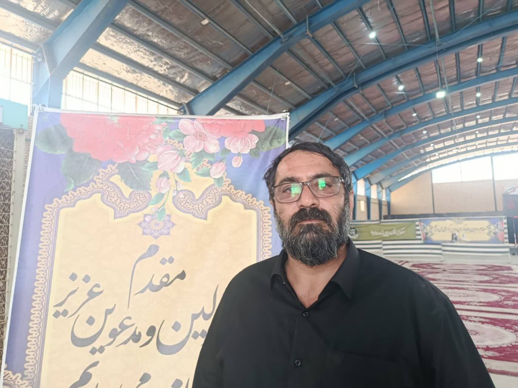 سازمان بسیج سازندگی سپاه استان سمنان با برپایی ۱۲۲ موکب خدمت رسان، میزبانی زائران پیکر مطهر امام شهید را در مسیر تهران به مشهد بر عهده گرفته است.