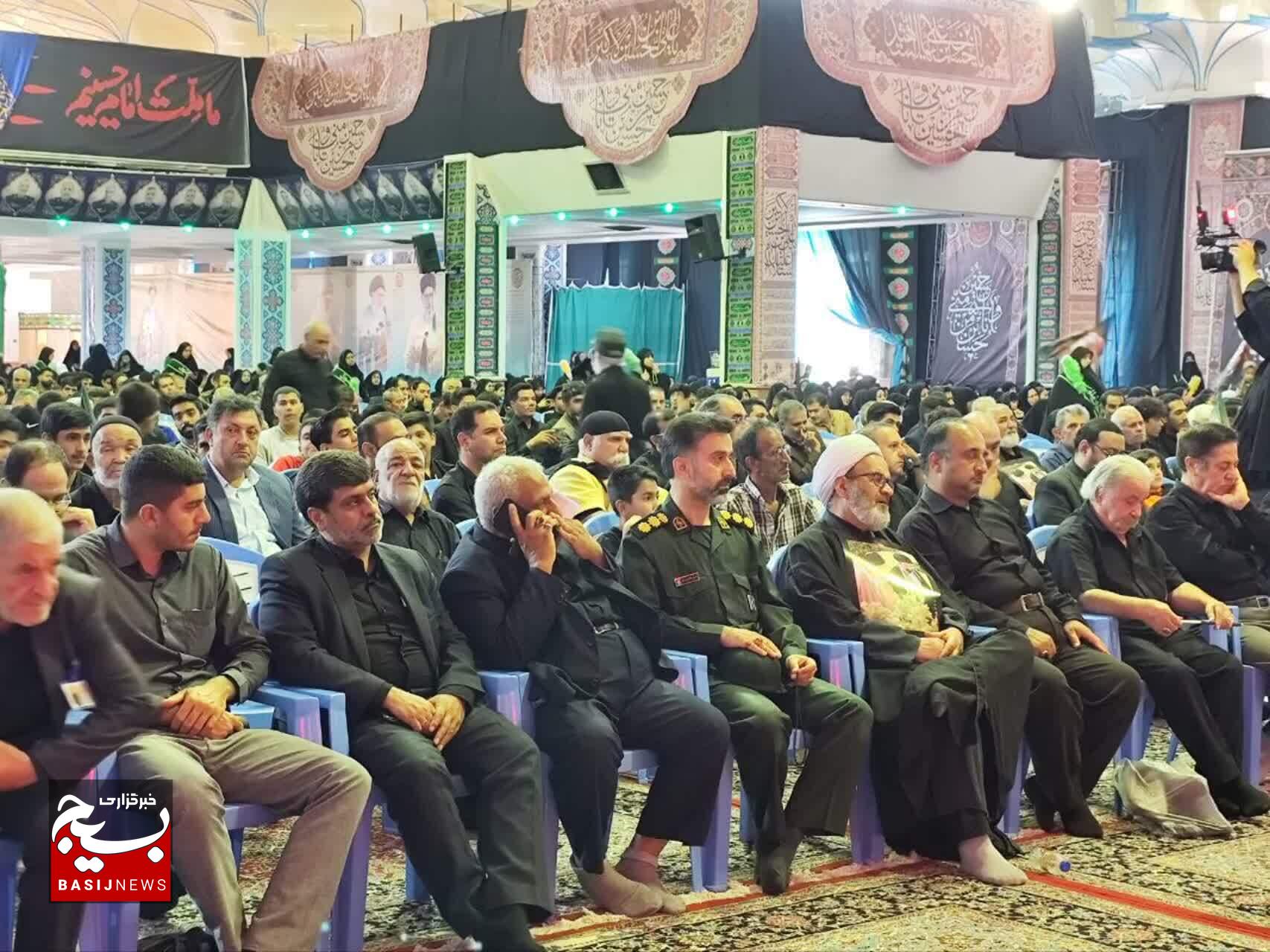 تجدید عهد ورزشکاران، هنرمندان و جوانان کرمان با آرمان‌های امام شهید