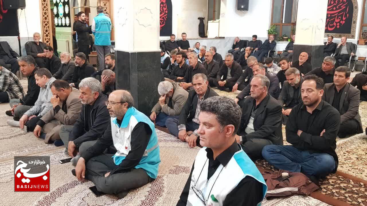 مراسم بزرگداشت رهبر شهید انقلاب با حضور کارکنان دفاتر کارگزاری حج و زیارت استان اردبیل