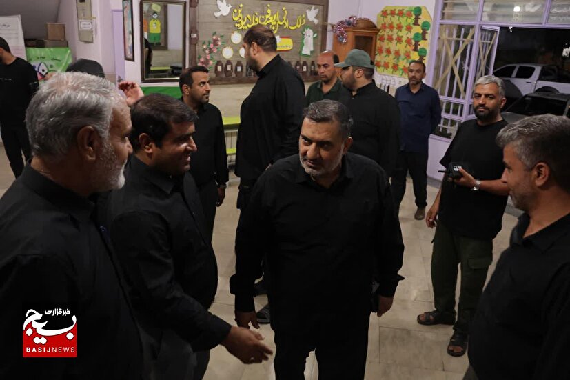بازدید فرمانده سپاه ثارالله کرمان از مواکب و گروههای جهادی مستقر در مشهد مقدس