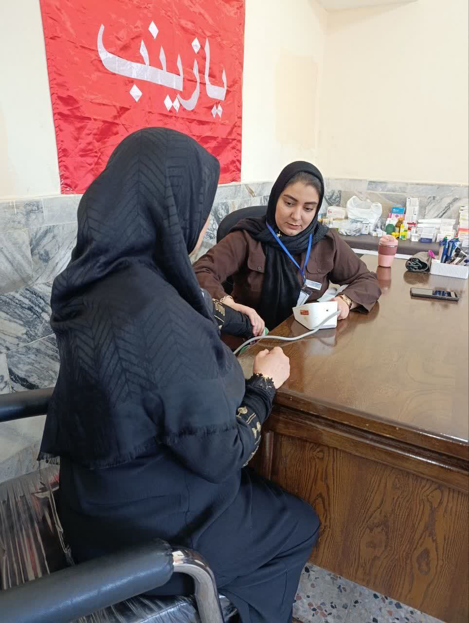 استقرار موکب پزشکی «شهید حنانه رستمی» قزوین در مشهد مقدس/ خدمت‌رسانی شبانه‌روزی به زائران مراسم تشییع امام شهید امت