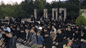 اعزام کاروان ۴۵۰ نفره بسیج دانشجویی ایلام برای شرکت در مراسم تشییع رهبر شهید