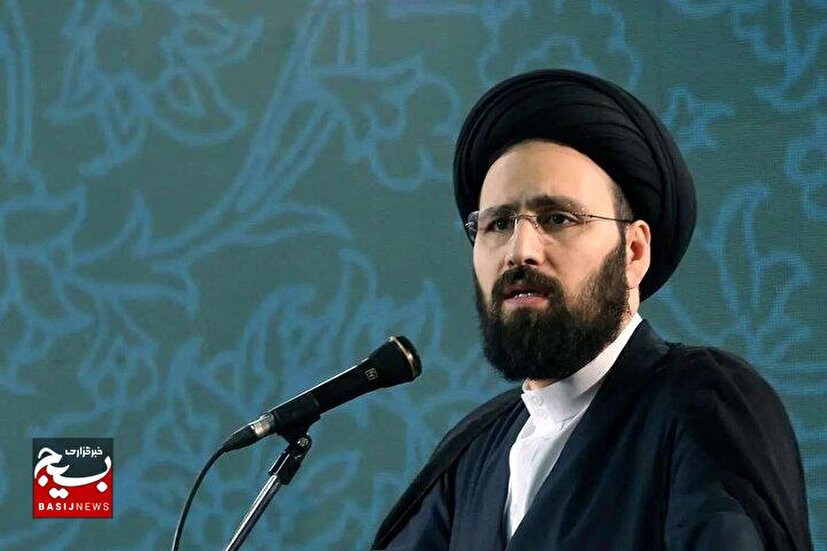 هرکس پیام دوستی به آمریکا بفرستد، خبیث و نجس است