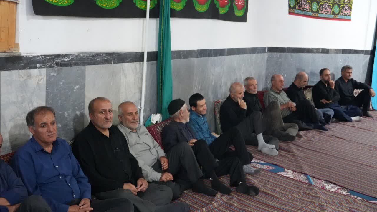 رهبر شهید با پرورش امت، معادلات دنیا را تغییر داد