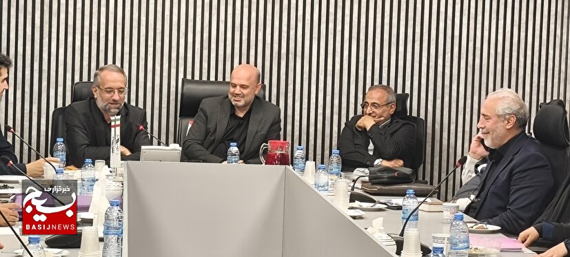 مراسم معارفه و تکریم فرماندهان مرکز بسیج وزارت نفت برگزار شد
