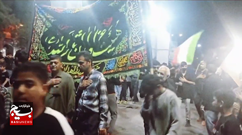 شبی آکنده از عشق و ارادت؛ زاهدانی‌ها در سوگ علمدار کربلا عزاداری کردند