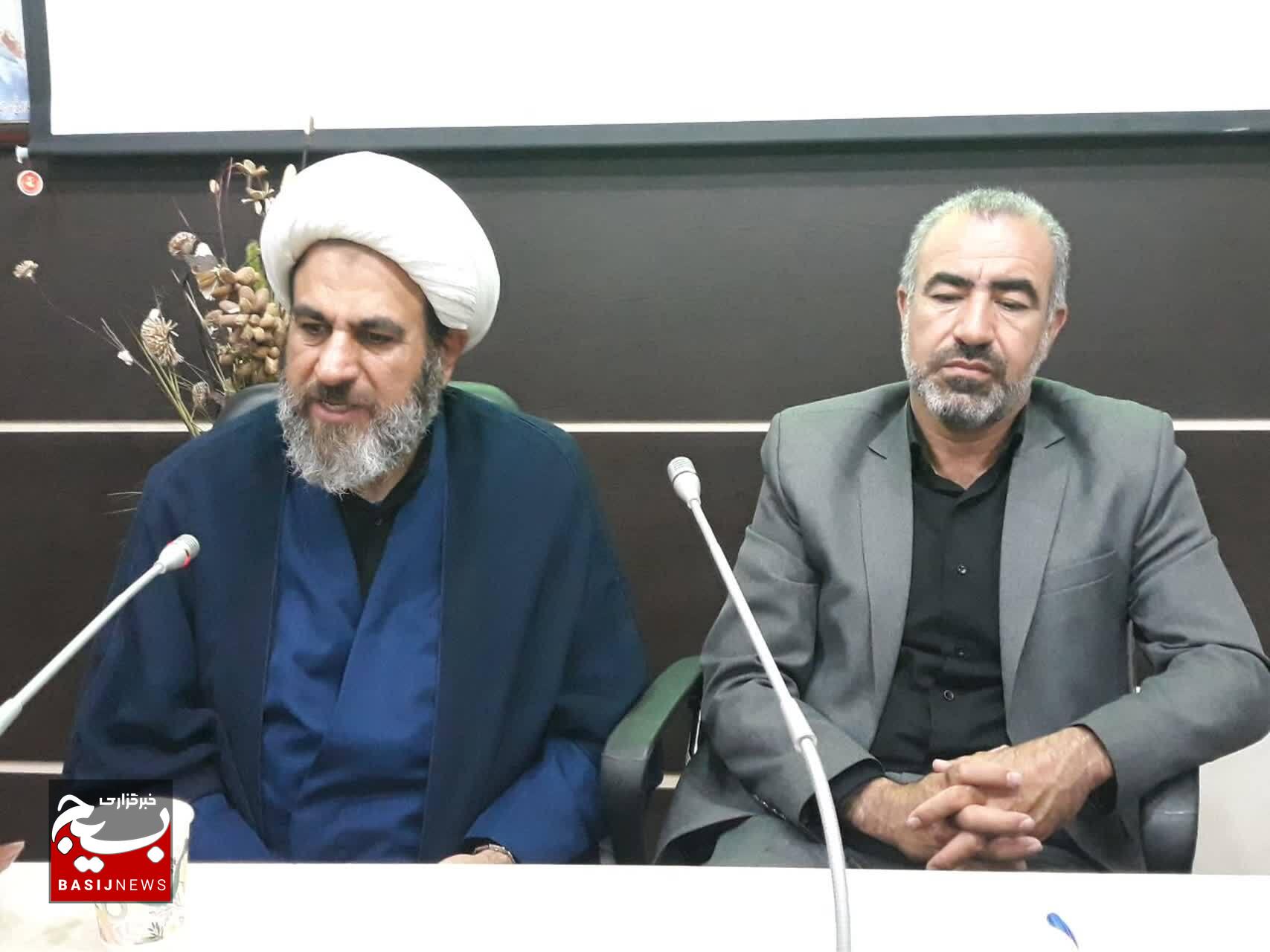 ۷۰ درصد ظرفیت فعالیت‌های اجتماعی شهرستان در دست بانوان است/ ضرورت هم‌افزایی برای مقابله با جنگ نرم
