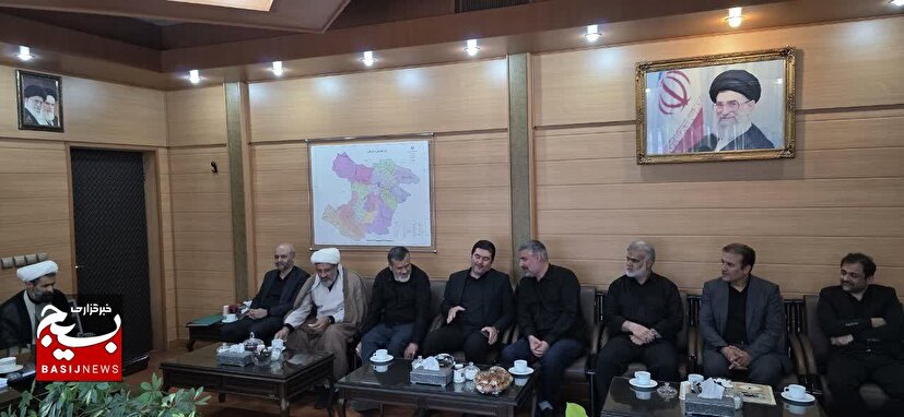 ثبت بیش از ۸۰ هزار وکالت‌نامه برای پیگیری حقوقی جنایات آمریکا در قزوین/جهاد حقوقی علیه آمریکا با مشارکت گسترده مردم دنبال می‌شود