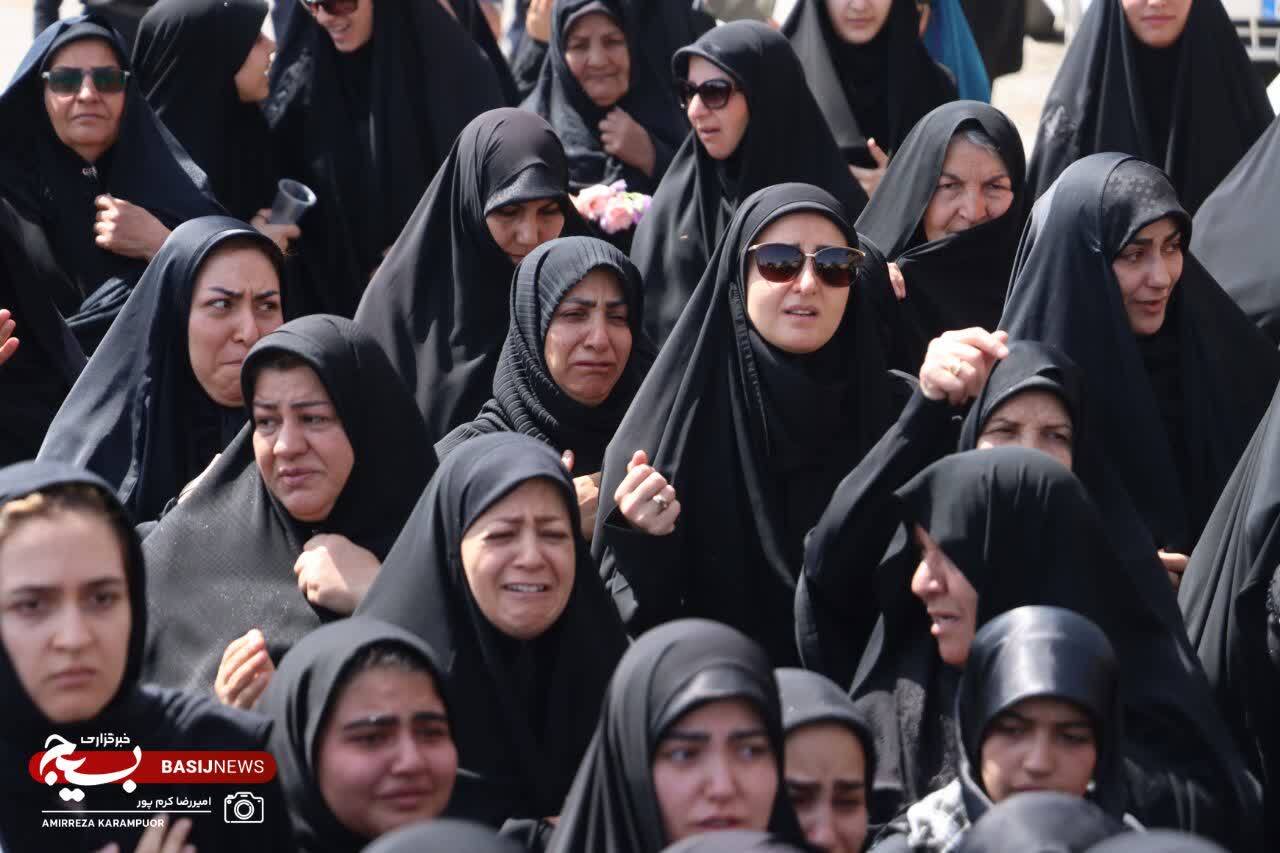 شهادت در مسیر تأمین امنیت زائران اربعین؛ پیکر شهید «مرتضی اکبری» در خمین تشییع شد