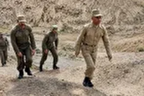 سجده شکر شهید منفرد نیاکی برای اطمینان از پیروزی در عملیات