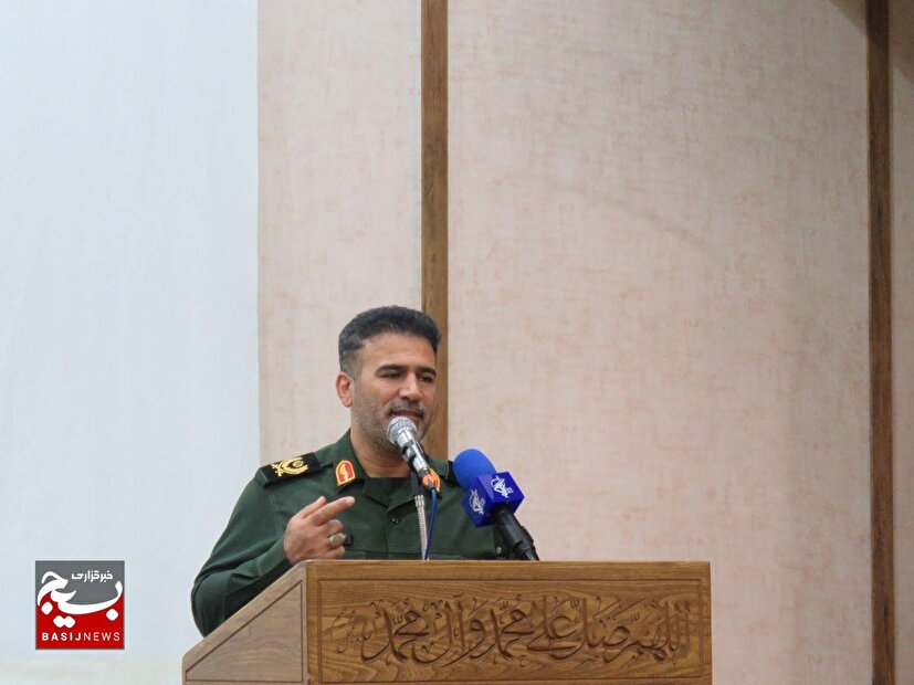 سردار اکبری: انسجام ملی و دشمن‌شناسی، مهم‌ترین مأموریت فرماندهان بسیج در شرایط...