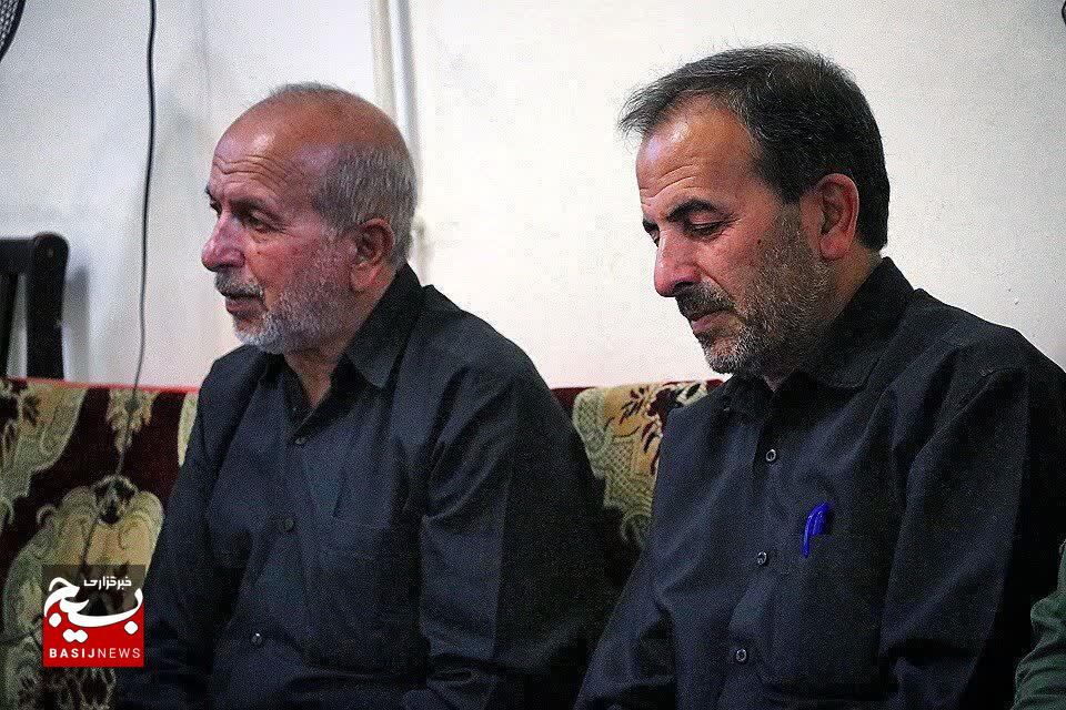 دیدار سردلر سهندی فرمانده سپاه  استان زنجان با خانواده شهدای حمله آمریکا