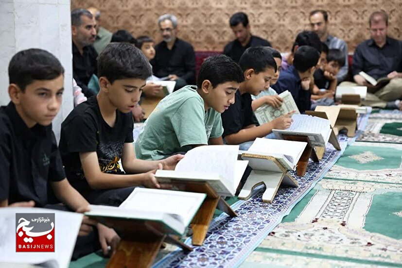 محفل انس با قرآن کریم با حضور فرمانده سپاه انصارالحسین(ع) در فامنین برگزار شد