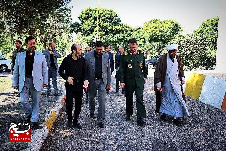 دیدار فرمانده سپاه استان زنجان با خبرنگاران صداوسیما دیدار فرمانده سپاه استان زنجان با خبرنگاران صداوسیما
