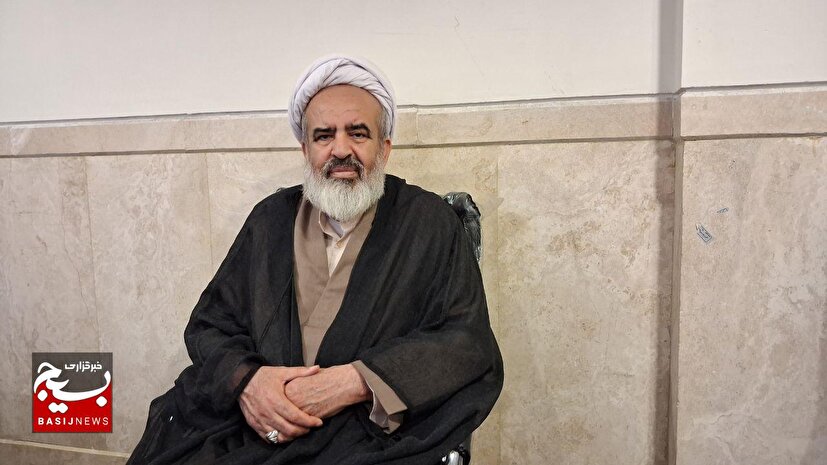 خدمت به زائران اهل‌بیت(ع) در دفتر الهی گم نمی‌شود