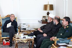 دیدار رئیس‌جمهور با اعضای هیأت اندیشه‌ورز بسیج جامعه پزشکی