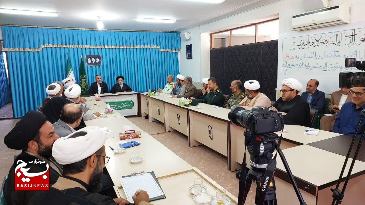 از بدرقه رهبر شهید تا اربعین مردم استان یکپارچه پای کار بودند